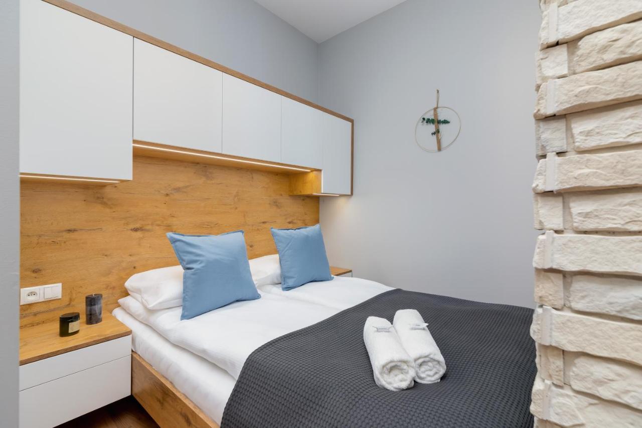 Krakow Trendy Studio Apartments By Noclegi Renters Exterior photo